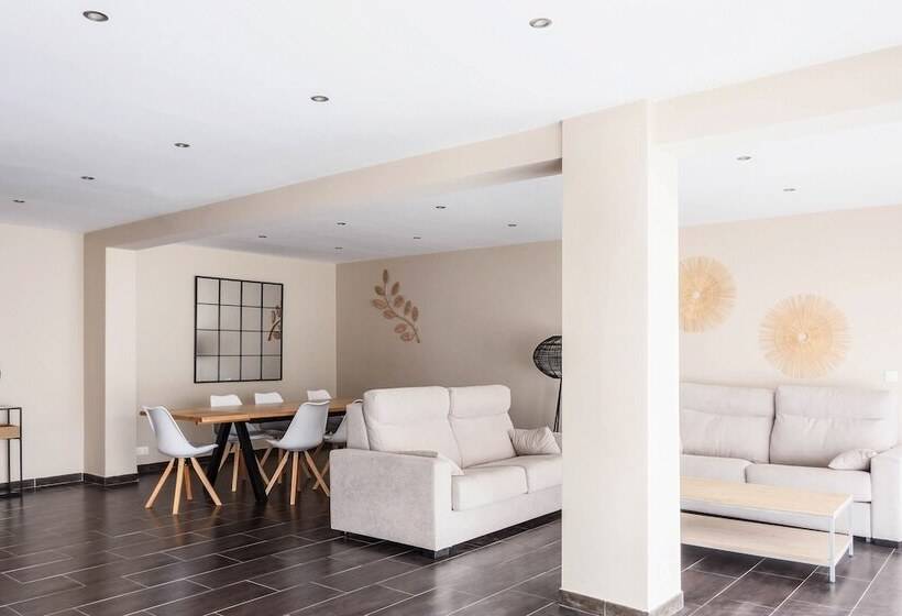 Apartamentos Mirador