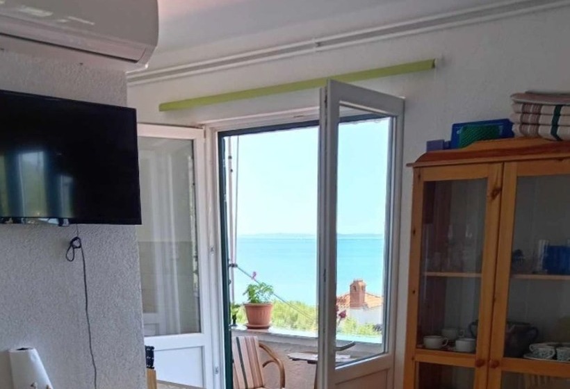 Пансион Apartments Julia