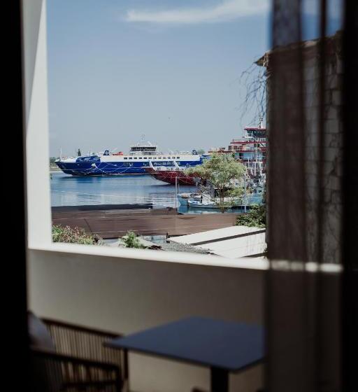 پانسیون Kalani Residence