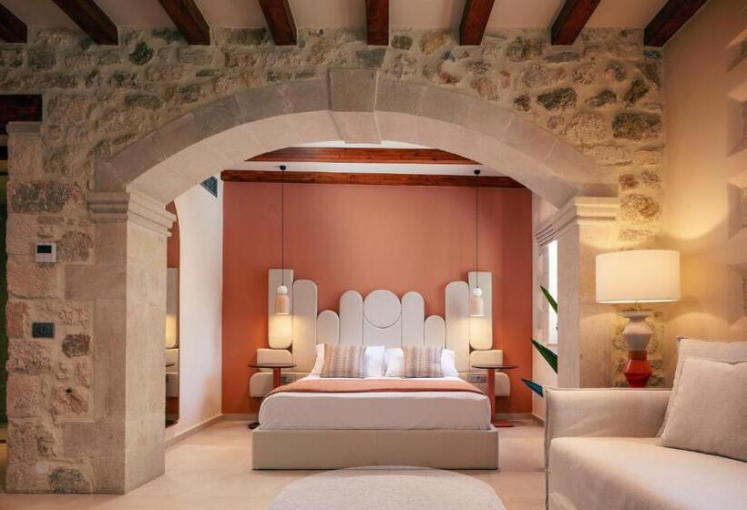 Пансион La Montre Luxury Boutique Suites