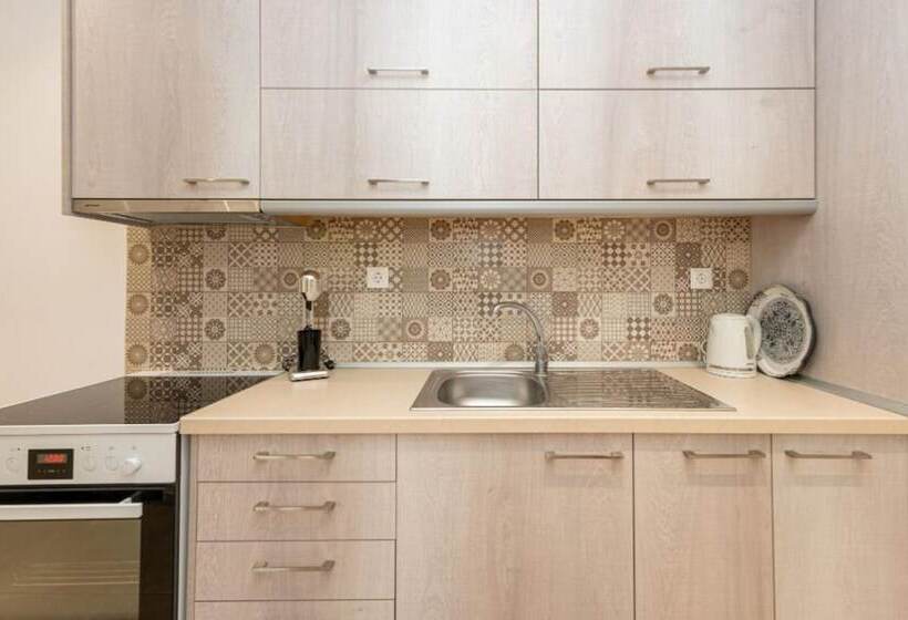 펜션 Milonas House Apartments