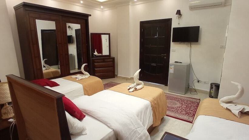 پانسیون Relaxing Oasis Villa