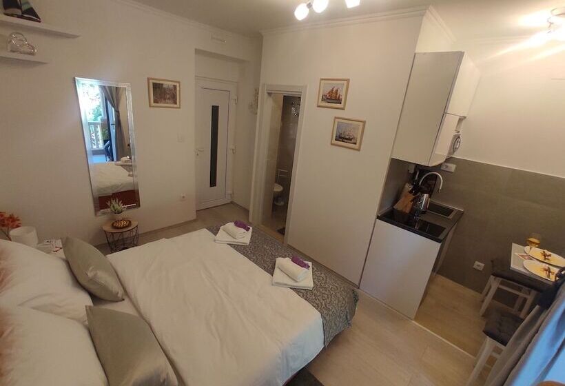 膳宿费 Room Porat 2 With Private Terrace