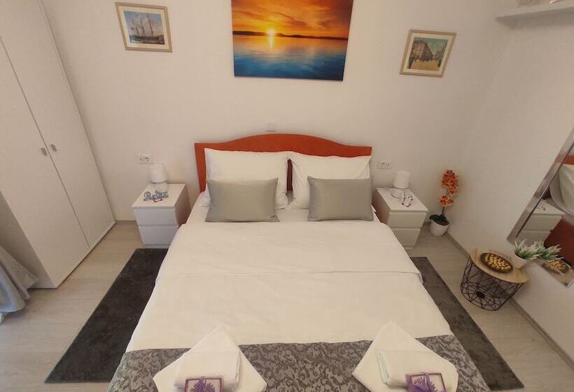 膳宿费 Room Porat 2 With Private Terrace