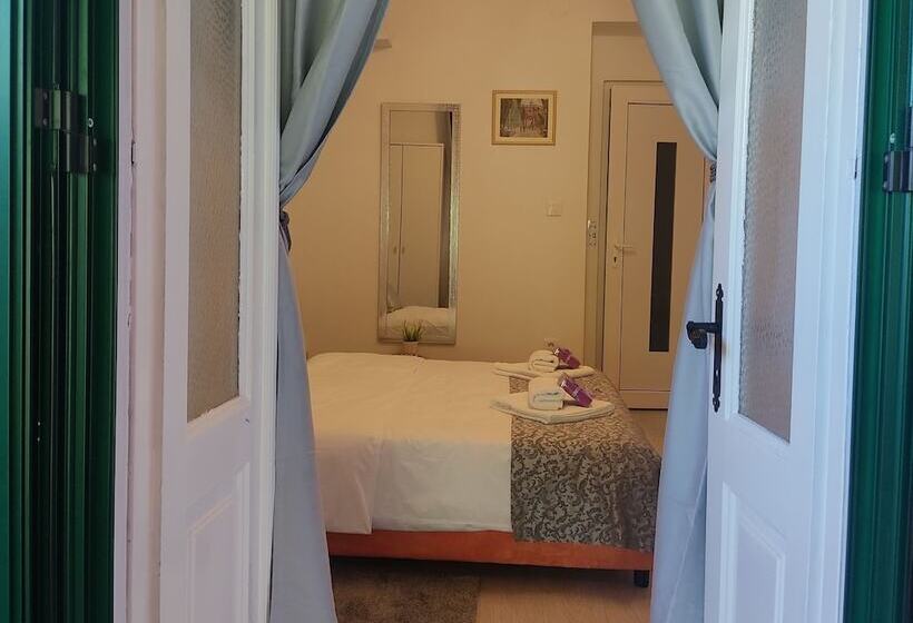 膳宿费 Room Porat 2 With Private Terrace