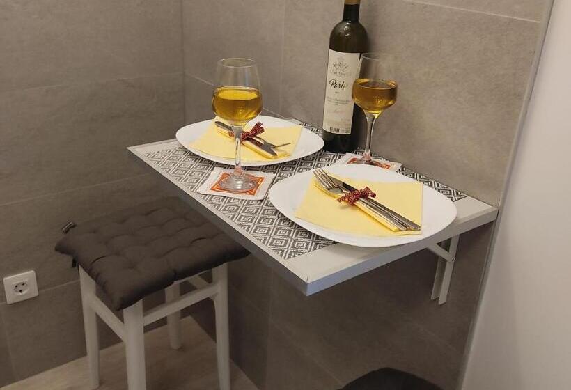 膳宿费 Room Porat 2 With Private Terrace