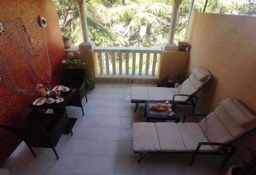 膳宿费 Room Porat 2 With Private Terrace