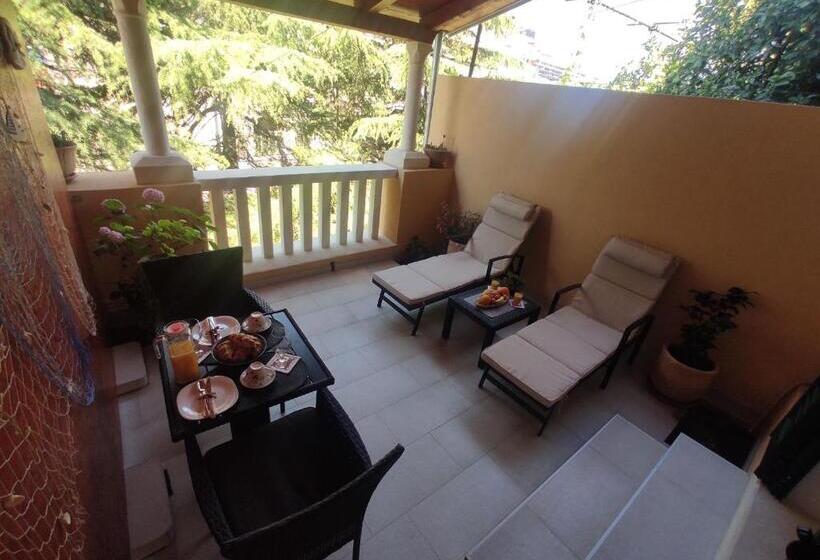 膳宿费 Room Porat 2 With Private Terrace