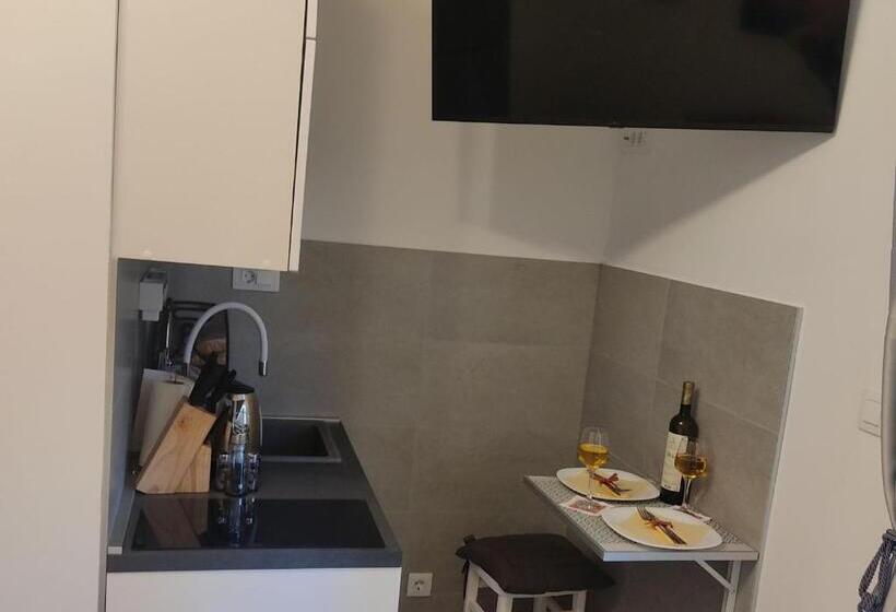 膳宿费 Room Porat 2 With Private Terrace