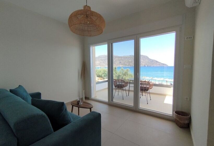 پانسیون Tamaris Suites