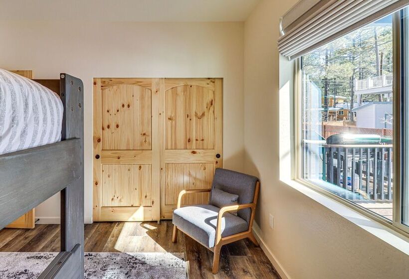 Pinetop Lakes Country Club Cabin: Golf & Hike!