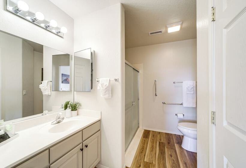 3 Mi To Old Town Cottonwood: Quiet Home W/ Patio