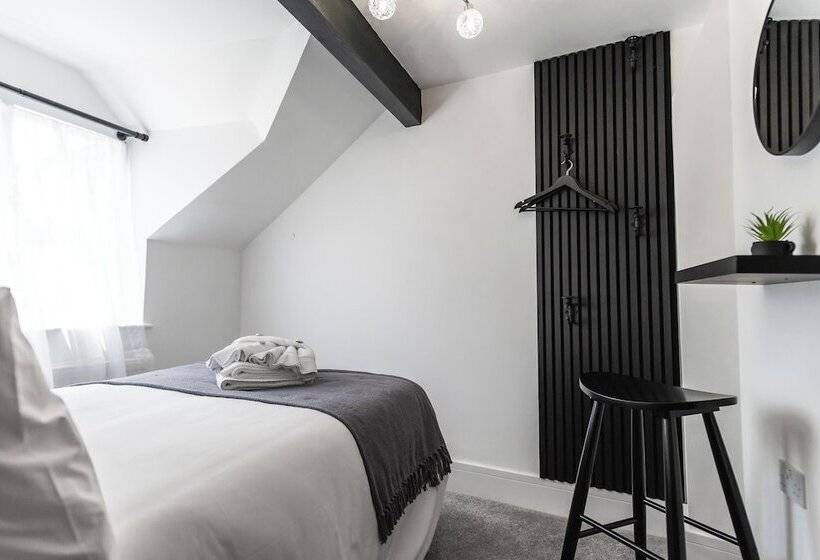 Резиденция Captivating 2 Bed House In Nettleham