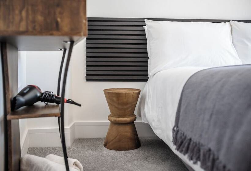 Резиденция Captivating 2 Bed House In Nettleham