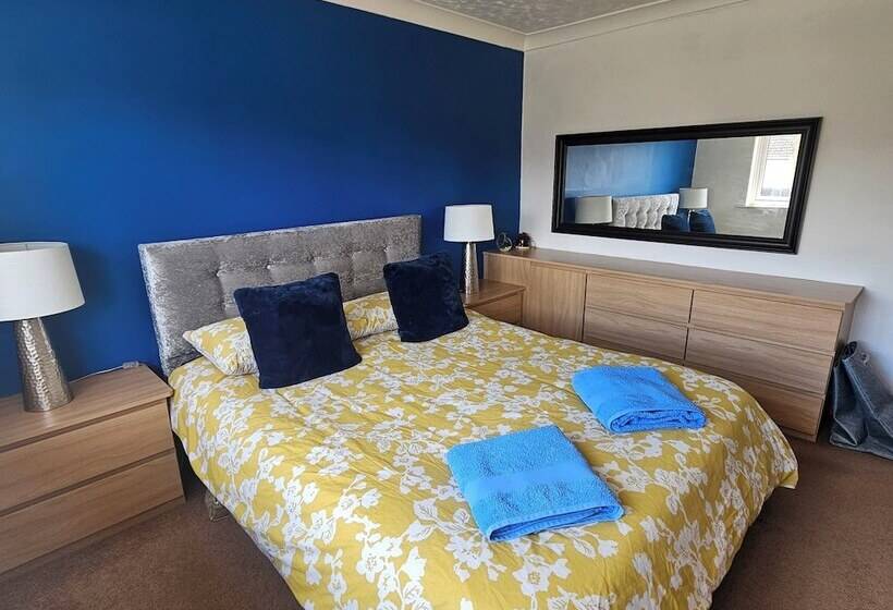 דירת נופש Cosy Home In Leicester