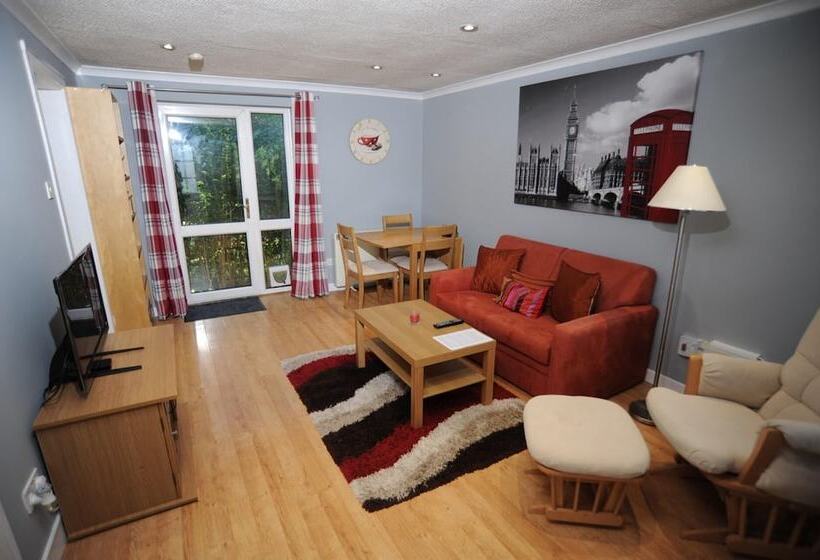 إقامة Tranquil Retreat In St Albans