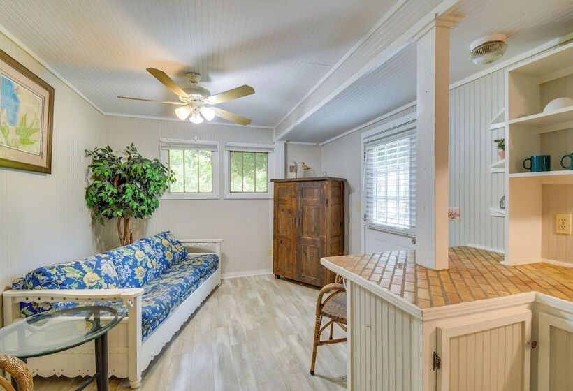 Hike, Fish, Kayak: Fairhope  River Cottage