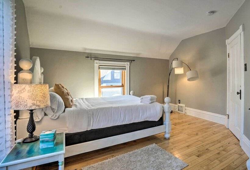 Saint Paul Home In Historic Cathedral Hill