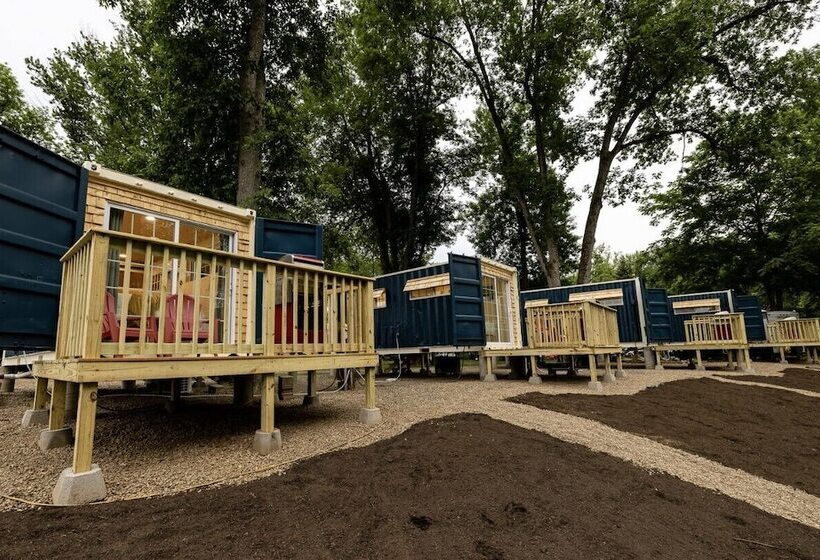 Schuyler Yacht Basin