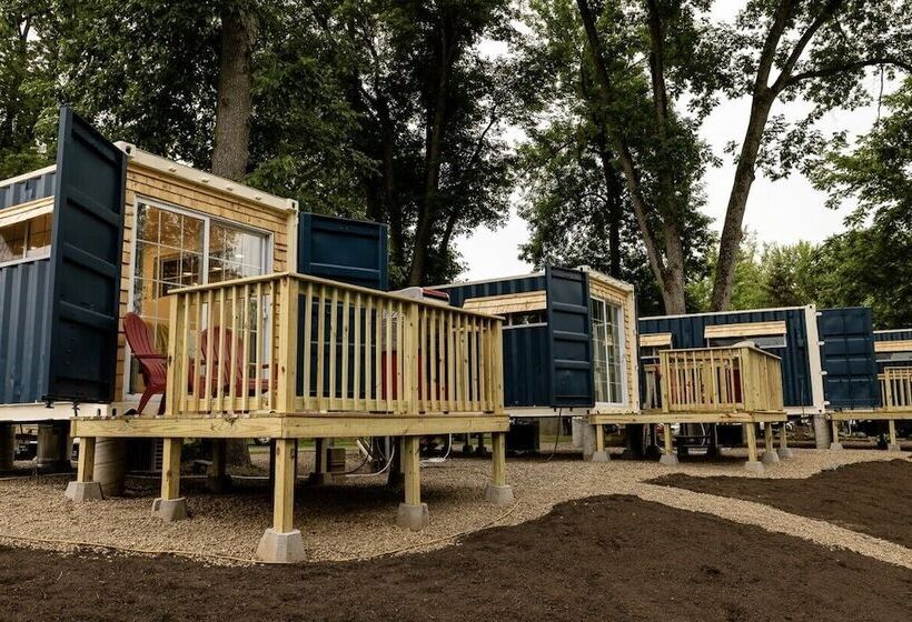 Schuyler Yacht Basin