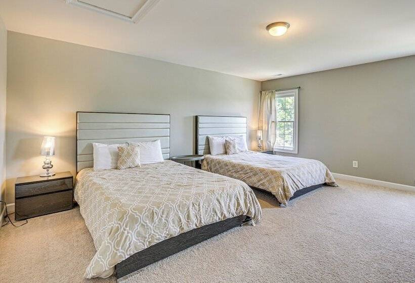 Spacious High Point Family Home W/ Yard & Grill