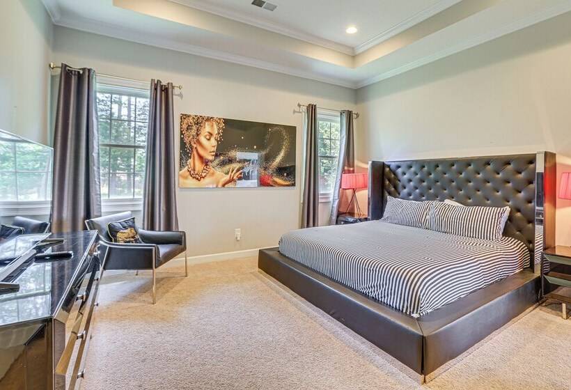 Spacious High Point Family Home W/ Yard & Grill