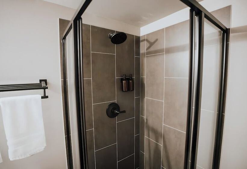 Starlight Haven Weiss Lake