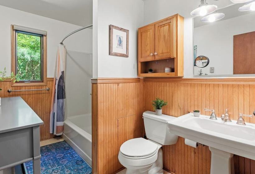 Summit Shores Tranquil Escape Designed For Groups W/ Fire Pit + Game Room