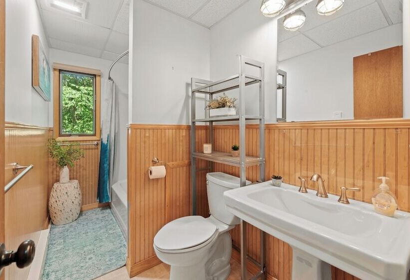 Summit Shores Tranquil Escape Designed For Groups W/ Fire Pit + Game Room