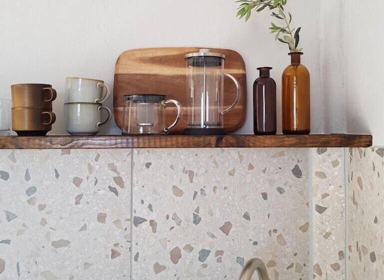 Thalia Bloom Villa Apartments