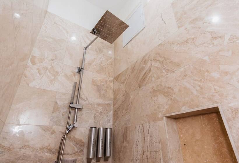 The Link Hotel South Beach