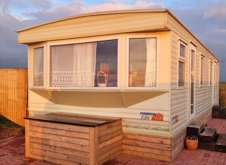 Watergate Lane Hideout