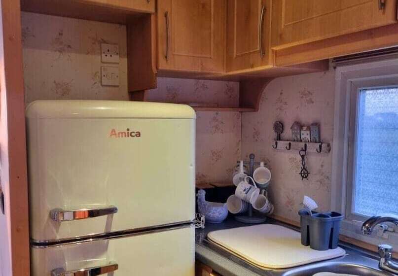 Watergate Lane Hideout