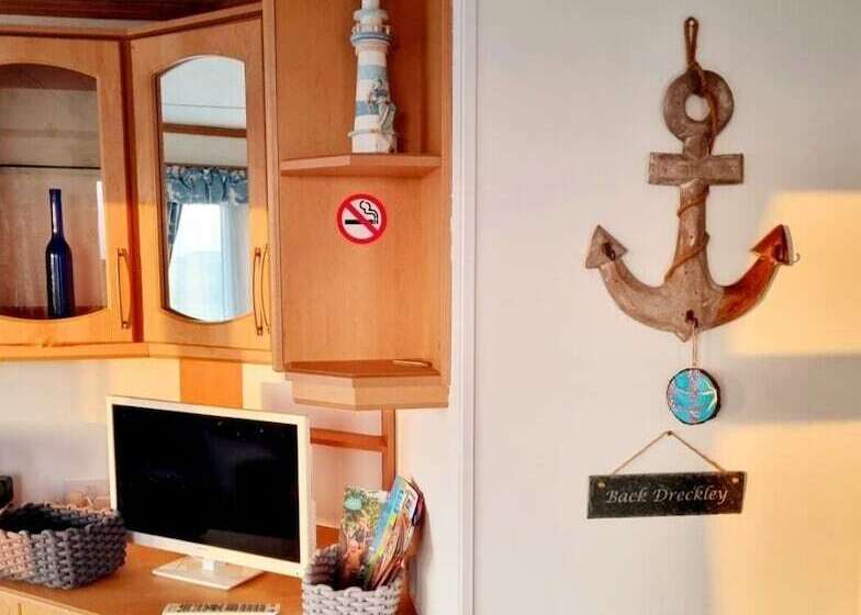 Watergate Lane Hideout