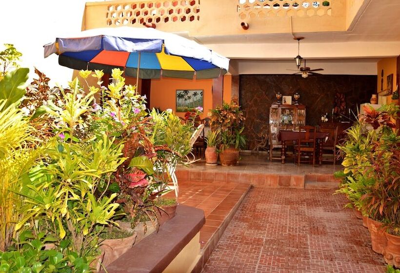 Hostal Nilda Y Luis
