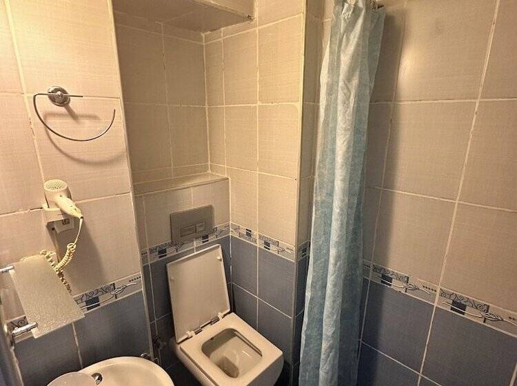 ホテル Crowned Exclusive