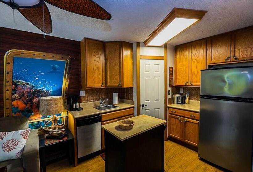 בית מלון כפרי Kona Islander Inn Condos