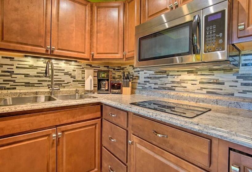 בית מלון כפרי Kona Islander Inn Condos