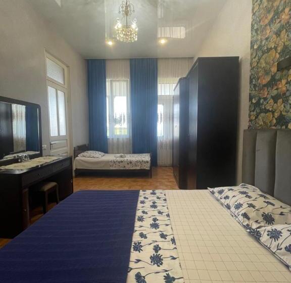 پانسیون Nits Guest House