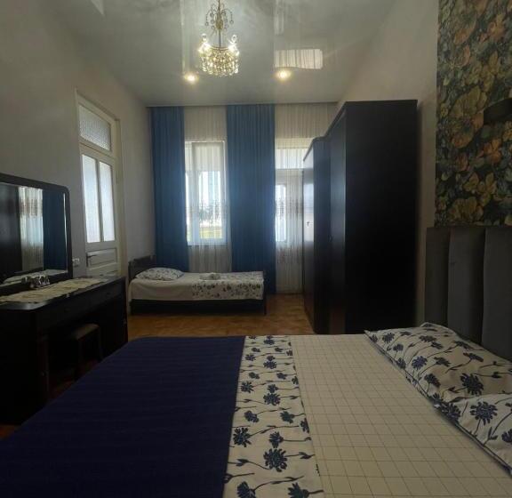 پانسیون Nits Guest House