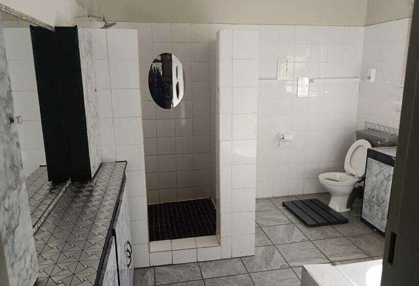 膳宿费 One Love Resort