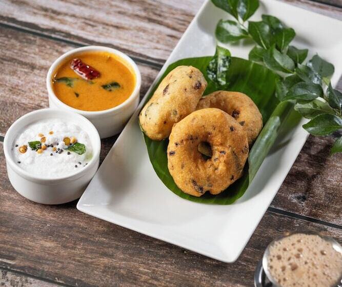 Отель Lilac Kumbakonam