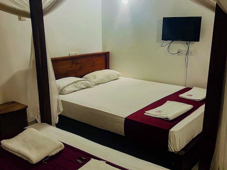 بنسيون Stadium Reach Layathraa