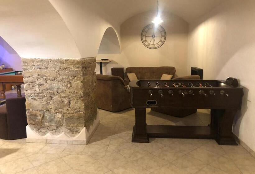 Общежитие Penzion B5