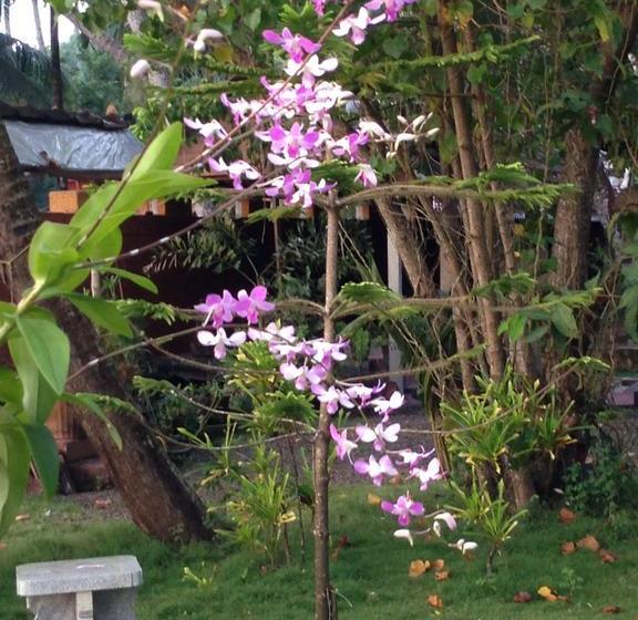 민박 Ambadi Villas