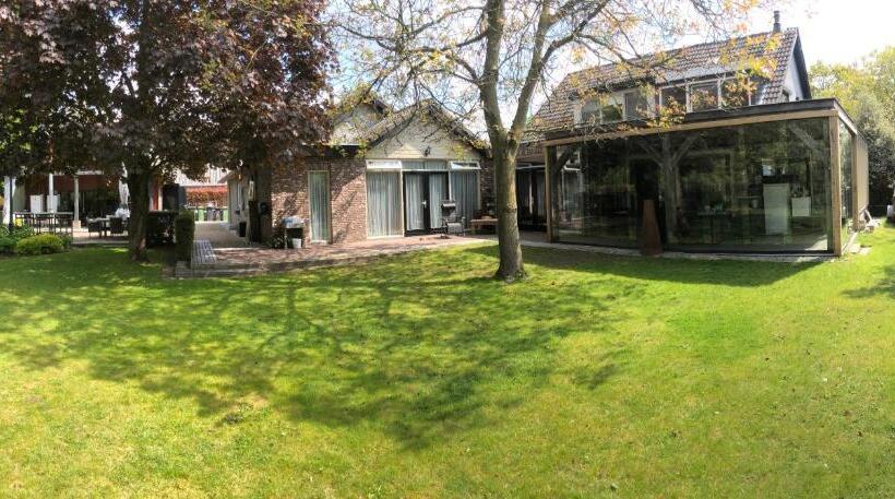 צימר Bed En Breakfast De Kees