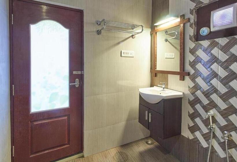 تختخواب و صبحانه Green Leaf Home Stay