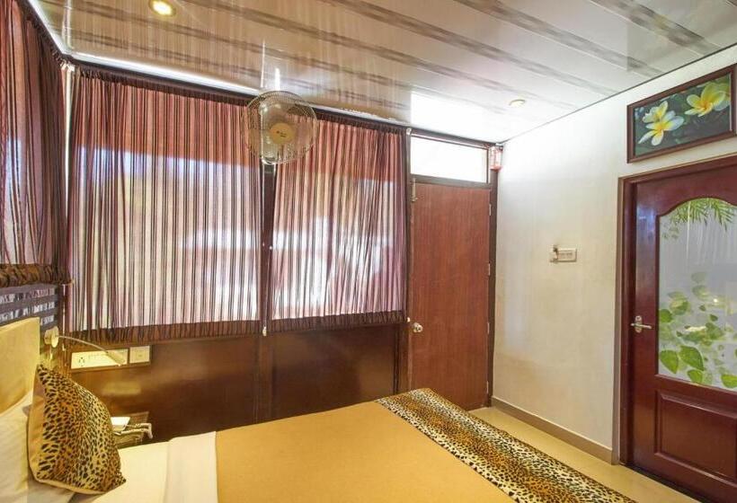 تختخواب و صبحانه Green Leaf Home Stay