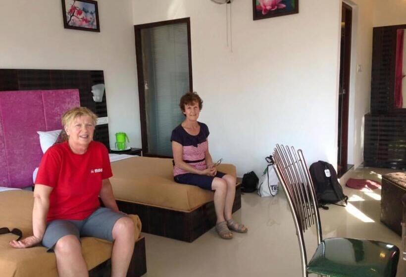 تختخواب و صبحانه Green Leaf Home Stay