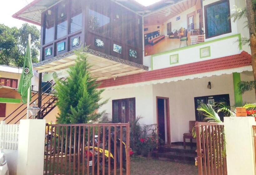 تختخواب و صبحانه Green Leaf Home Stay